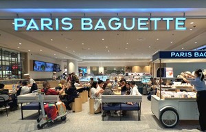 Paris Baguette opens new store at Manila’s NAIA airport