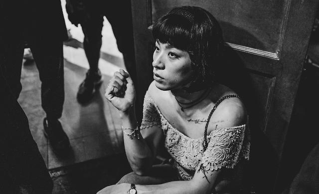 Park Jeong-min as Yui in "Deliver Us from Evil" (Hive Media Corp/CJ ENM)