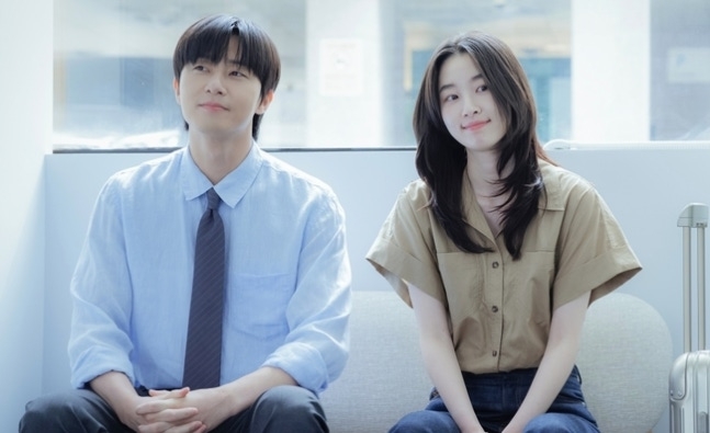 Park Seo-joon (left) and Won Ji-an star in "Surely Tomorrow" (SLL/Studios In/Storyforest)